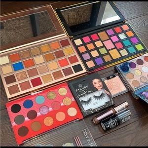 Eyeshadow Palette and Cheek Bundle Wet N Wild Makeup Revolution